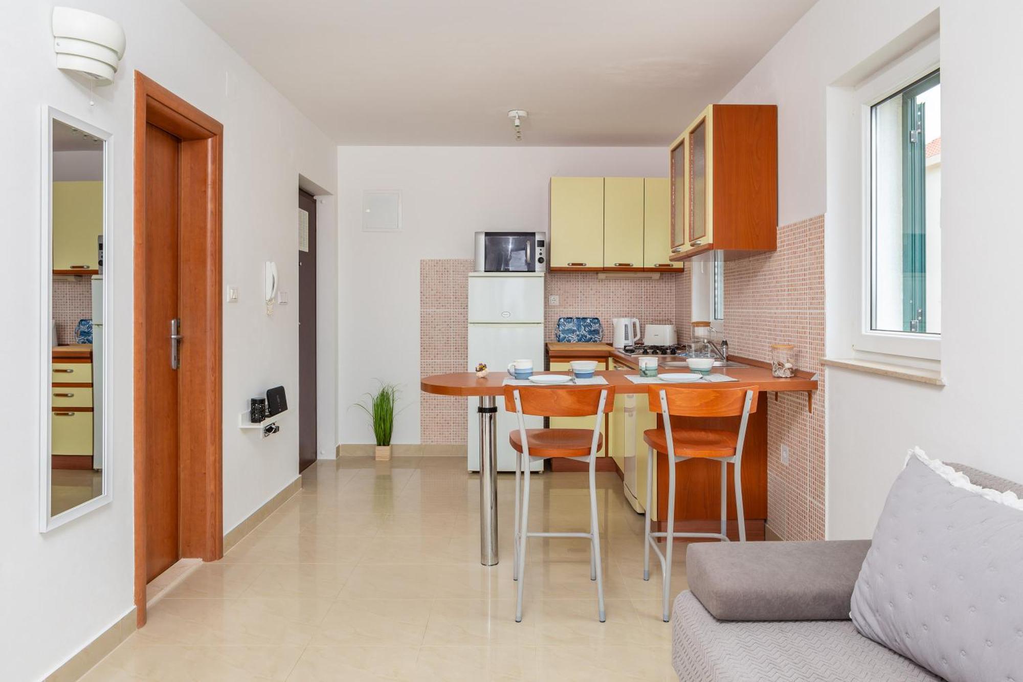 חוואר Maki Apartments מראה חיצוני תמונה